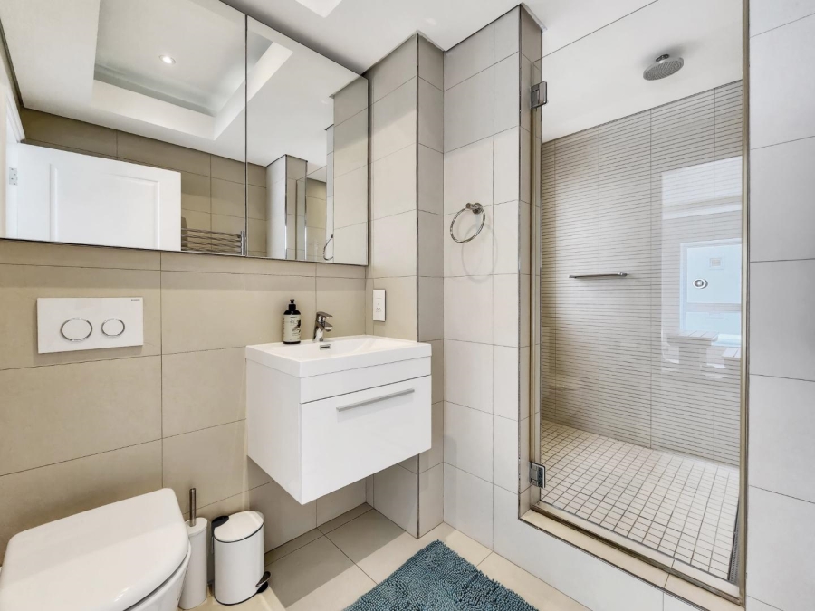 4 Bedroom Property for Sale in Mouille Point Western Cape